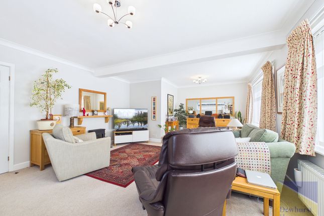 17, Springvale, Forton photo 3