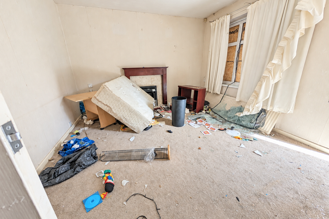 62 Heysham Drive, 62 Heysham Drive, Bradford photo 3