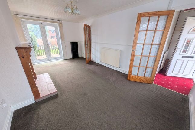 97, Cedar Road, Nuneaton photo 4