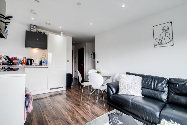 Flat 555, Nexus Point, Birmingham photo 4