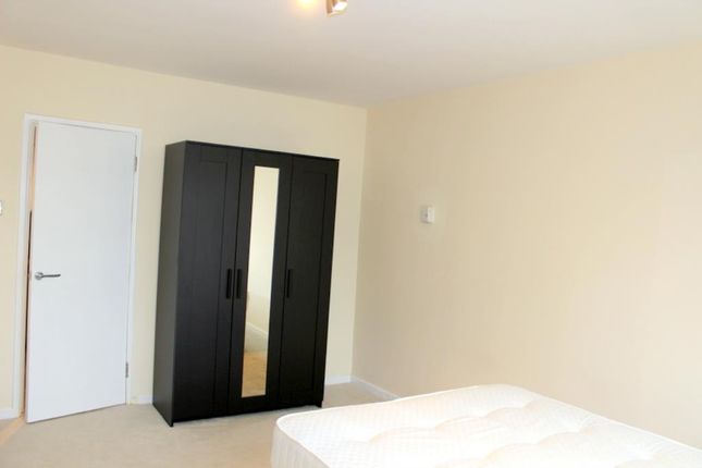 Flat to rent in Broomfield House, Stanmore Hill, Stanmore, Middlesexha