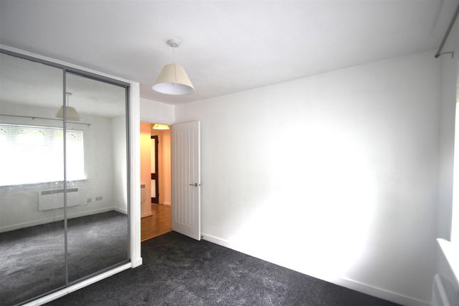 4 Neath Court, Northumberland Road, Maidstone photo 4