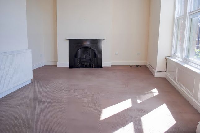 Flat 4, 60, Shropshire Street, Market Drayton photo 4