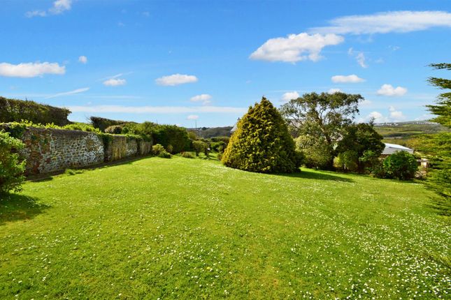 Country house for sale in Hele, Marhamchurch, Bude