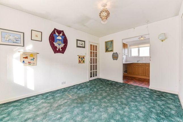 14, Green Court, Chichester photo 2