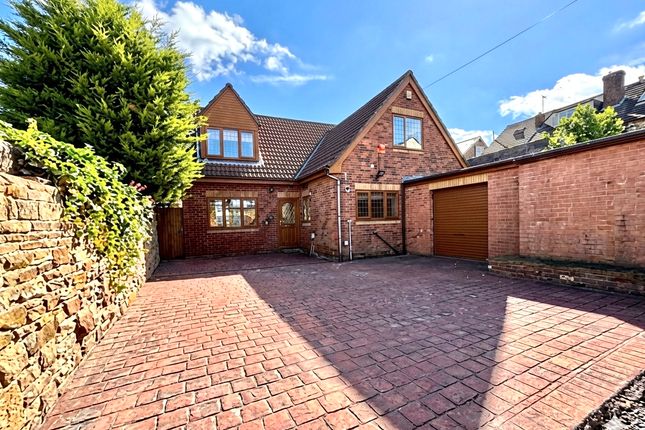 3-bed house on 4, Sheffield, £1,500/mo