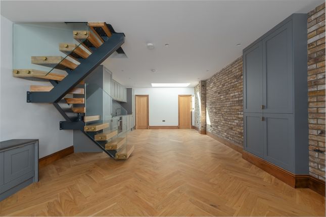 3, Brigade Street, London photo 3