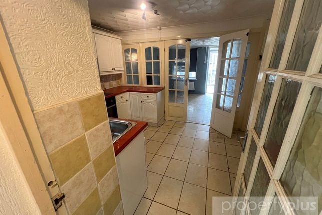 23, High Street, Rhondda Cynon Taff photo 5