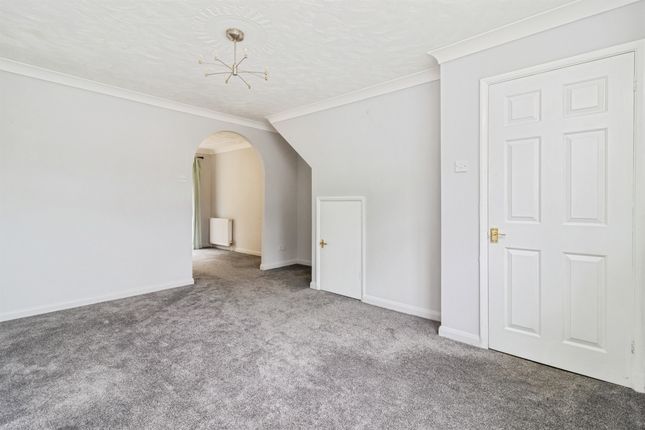 10, Embury Close, Newton Abbot photo 4