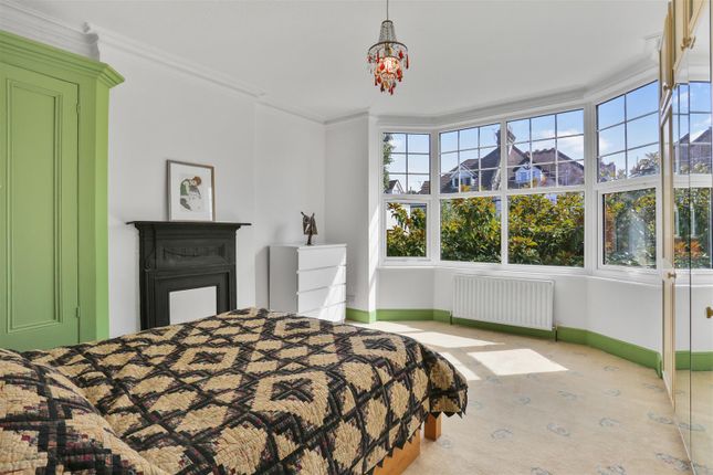 15, Egmont Road, Sutton photo 4