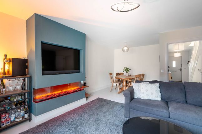 8 Mallard Lane, Cambridge photo 4