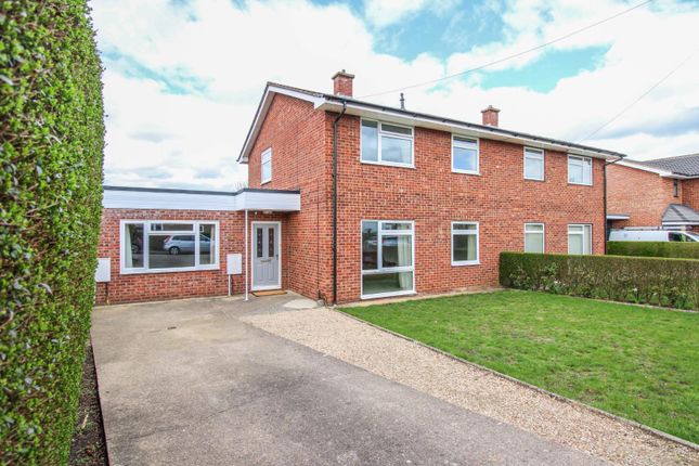 Thumbnail Semi-detached house to rent in Westfield Road, Great Shelford, Cambridge