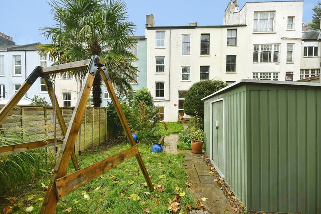 Robertson Road, Brighton photo 4