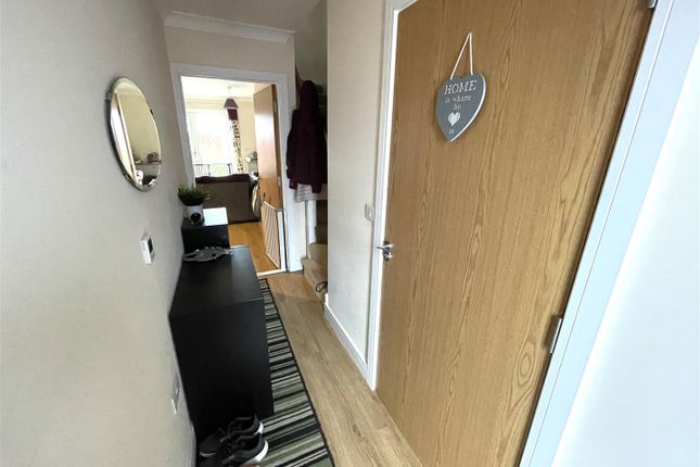 12, Llys Y Foryd, Kidwelly photo 2