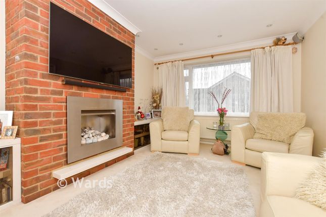 74, Cedar Road, Canterbury photo 4