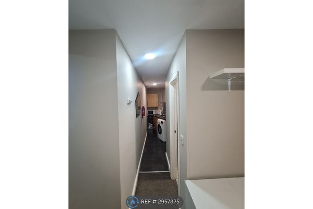 Flat, Weatherfield House Park Street, Farnworth, Bolton photo 5