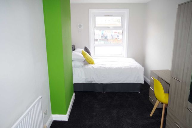 Thumbnail Shared accommodation to rent in Halsbury Road, Liverpool