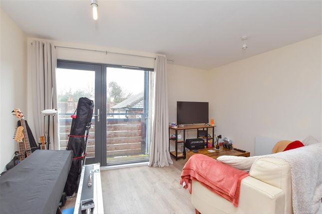 Flat for sale in St. Nicholas Lane, Lewes, East Sussex