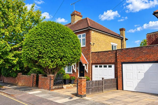3-bed semi-detached on 44, Derwent Avenue, London, £375,000