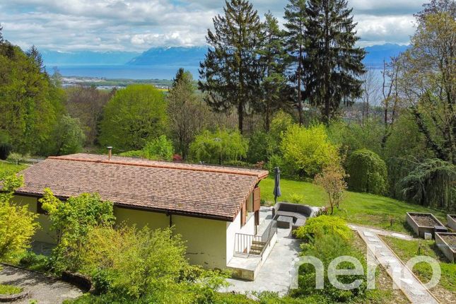 Thumbnail Villa for sale in Bougy-Villars, Canton De Vaud, Switzerland