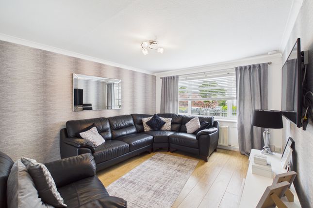 8 Margaret Street, Coatbridge photo 4