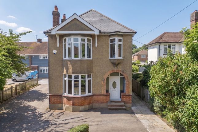 5, Bells Lane, Rochester photo 2