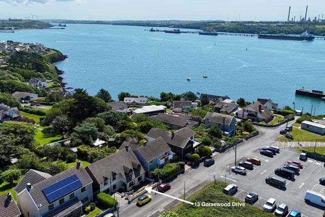 13 Gorsewood Drive, Milford Haven photo 2