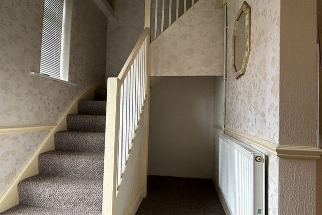 12, Austen Avenue, Doncaster photo 3