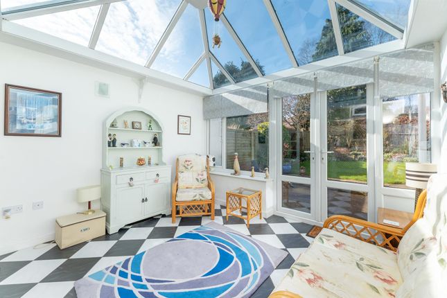 4, Park Mount, Pool In Wharfedale photo 4