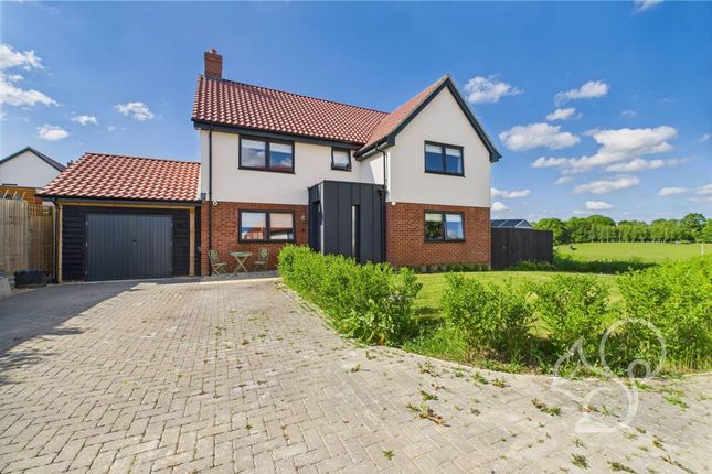4-bed detached on 17 Old Stone Pit Way, Bury St. Edmunds, £500,000