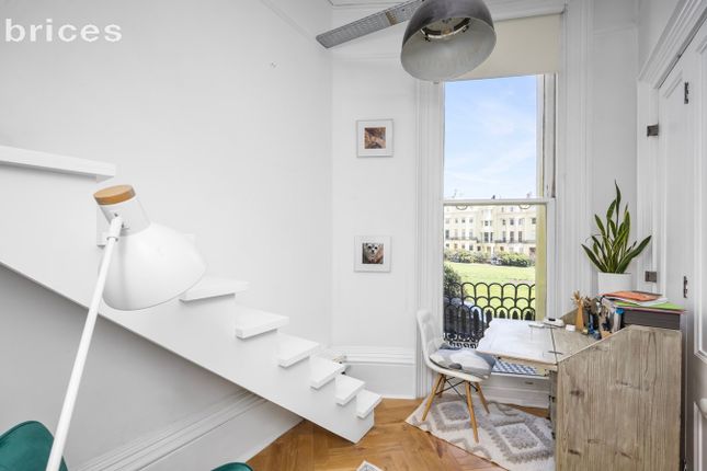 Flat for sale in Brunswick Square, Hove