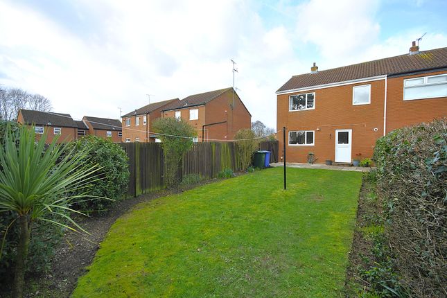 26, Argosy Close, Doncaster photo 2