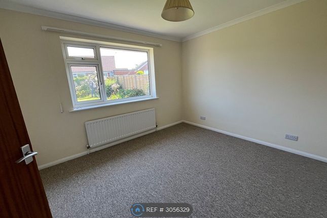 Chestnut Close, Wellington photo 5