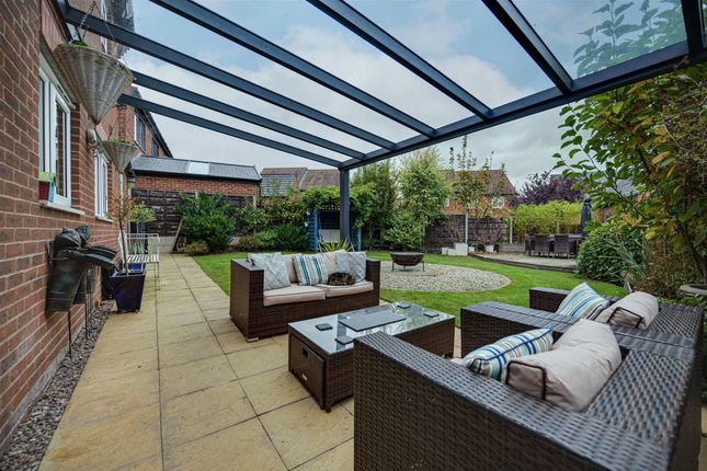 37 Field View Road, Congleton photo 3