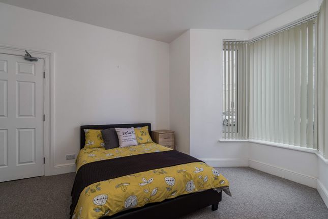 Room 1, 42 Grand Parade, Plymouth photo 4