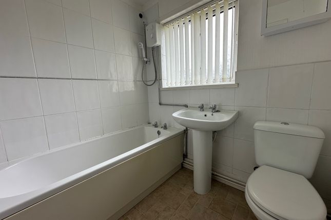 Semi-detached house to rent in Bramhall Road, Crewe