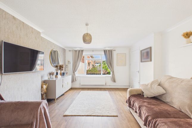 22, Northfield, Withernsea photo 3
