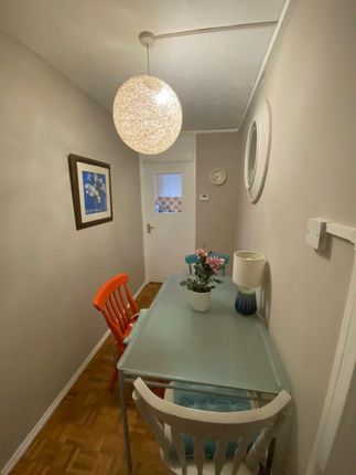 70 ST aubins Court, DE BEAUVOIR ESTATE, London photo 5
