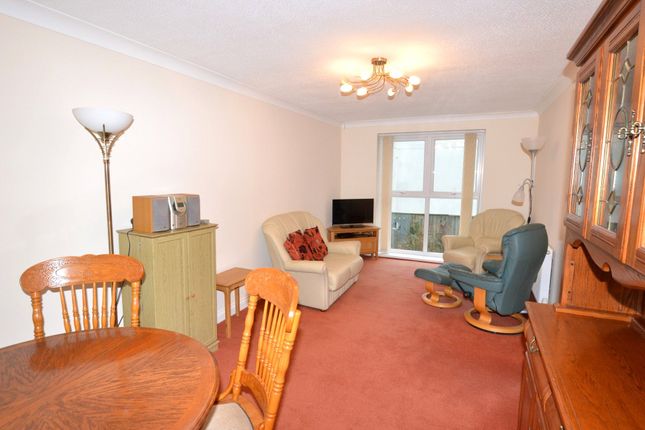 Flat 12, Bishops Court 180 St Marychurch Road, St Marychurch Torquay Devon, Torquay photo 2