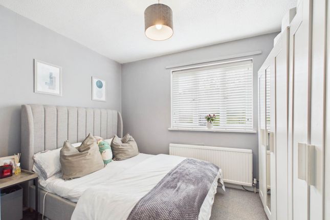 1, Hampden Road, Aylesbury photo 5