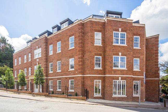 Thumbnail Flat for sale in Station House, Station Approach, Harpenden