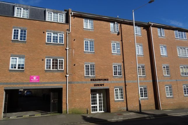 Flat for sale in Flat 14 Bradstone Court, Folkestone