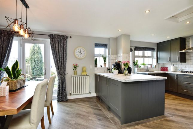 27, Swallow Drive, Cheshire photo 2