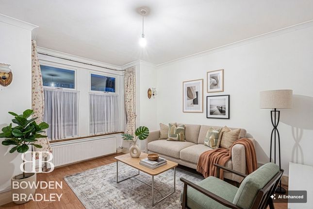 4 Cowley Road, Ilford photo 2