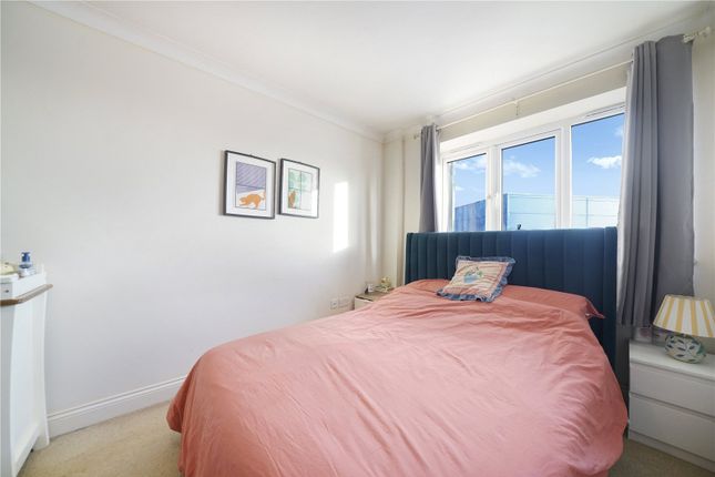 Flat 4, 5, Anerley Station Road, London photo 3