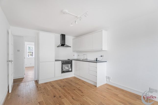 32, Bren Court, Enfield photo 2