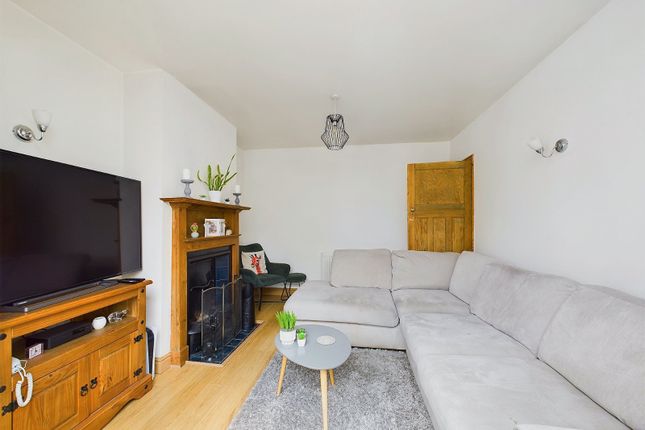 88, Finlay Road, Gloucestershire photo 3