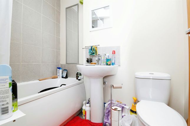 Flat 31, Marina House, Harbour Walk, Hartlepool photo 4