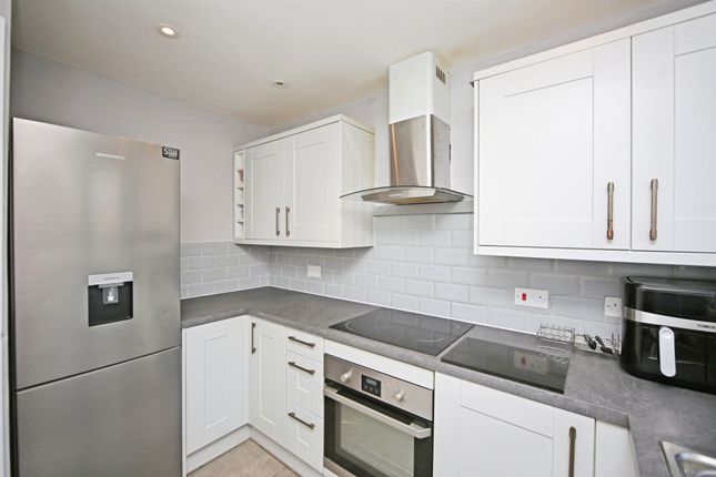 20, Manston Drive, Warwick photo 3