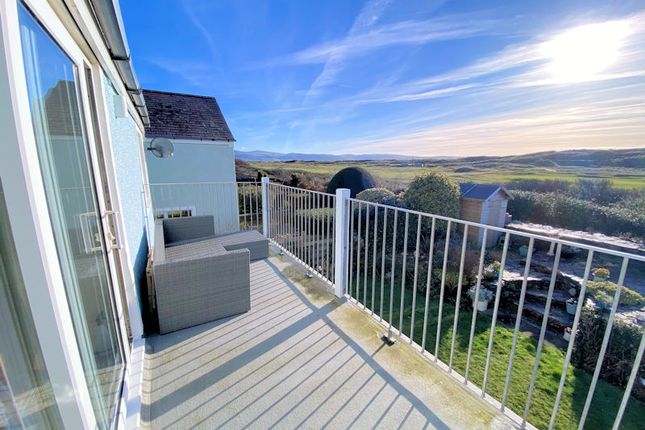 Link-detached house for sale in Melin Ardudwy, Aberdovey